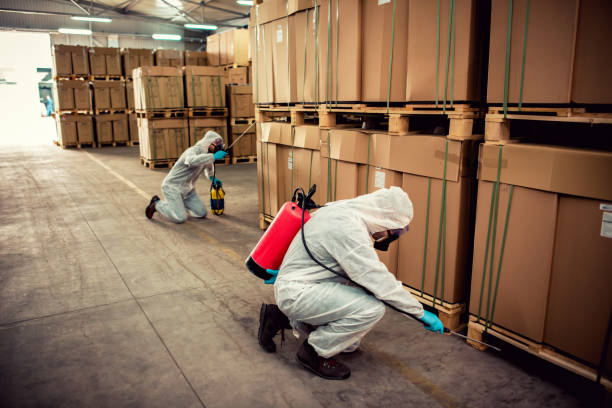 Best Commercial Pest Control Services  in Watsontown, PA