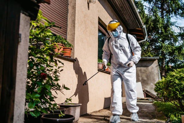 Best Mosquito Control Services  in Watsontown, PA
